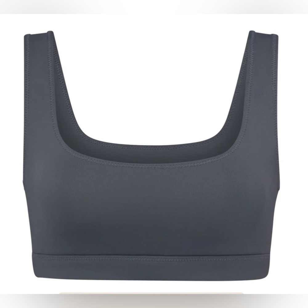 NWT SKIMS SIGNATURE SWIM TANK BIKINI TOP